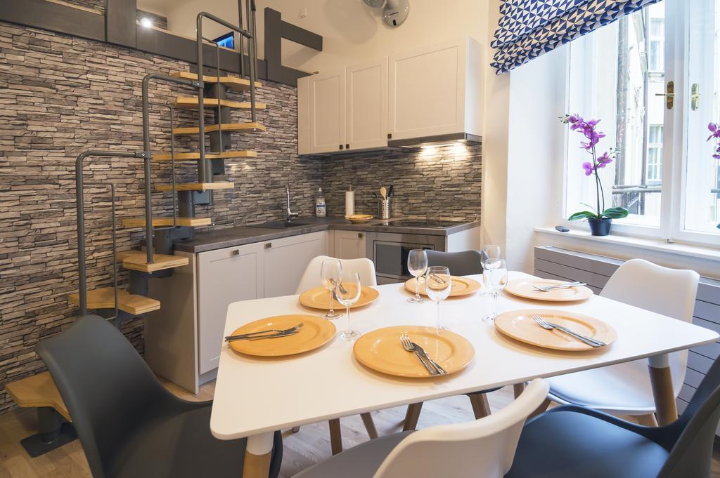 Design Apartment Havelska Praha Bagian luar foto