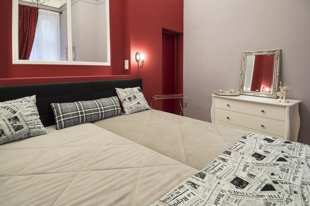 Design Apartment Havelska Praha Bagian luar foto