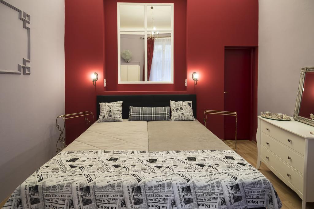 Design Apartment Havelska Praha Bagian luar foto