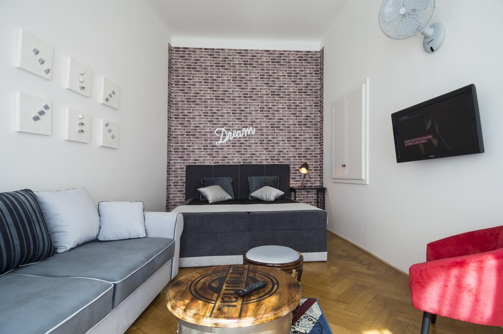 Design Apartment Havelska Praha Bagian luar foto